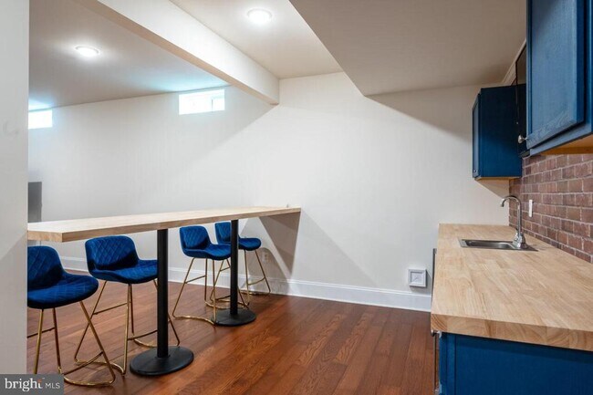 Building Photo - 40946 Munson Woods Pl