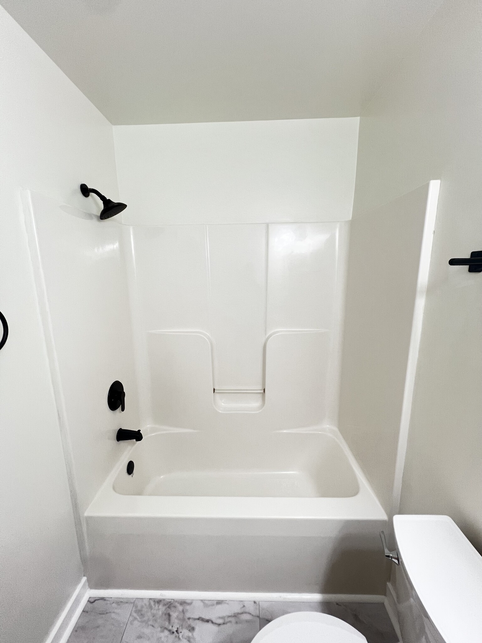 Building Photo - 928 Farmer St