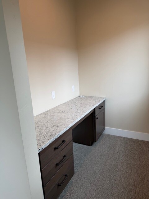 Building Photo - 1404 NW Kingston Ave