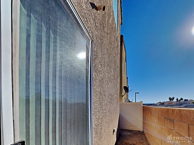 Building Photo - 3669 Karissa Heights Pl
