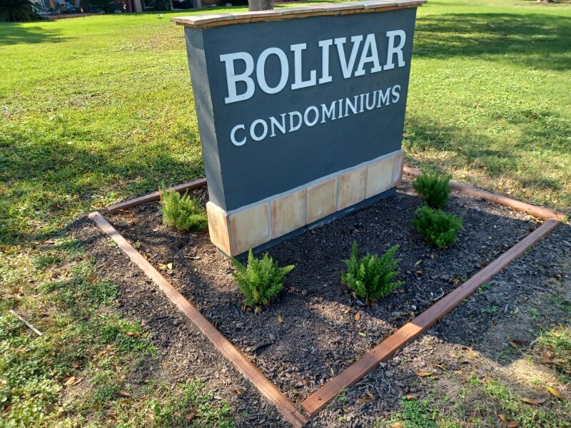 Building Photo - 313 Bolivar Ave