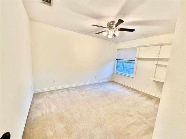 Building Photo - 708 Nettleton Dr