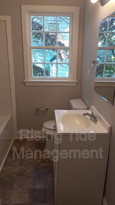 Building Photo - 4404 Avenue M