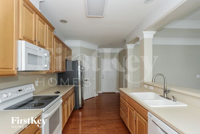 Building Photo - 2549 Old Ashworth Ln NW