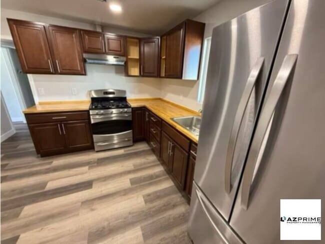 Building Photo - HAPPY HOME