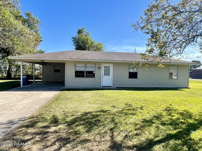 Primary Photo - 1084 Red Barn Rd