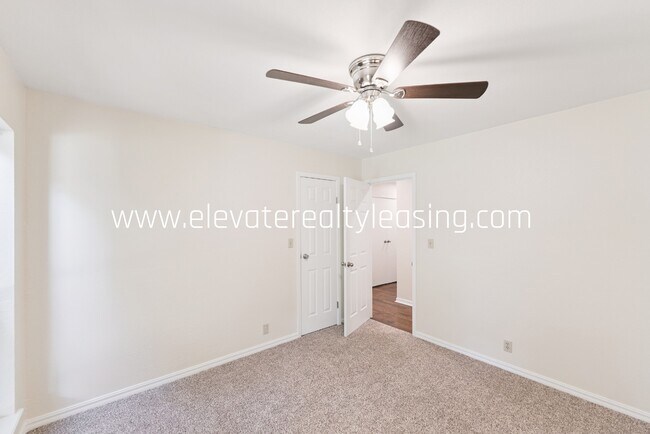 Building Photo - 7212 E 76th St
