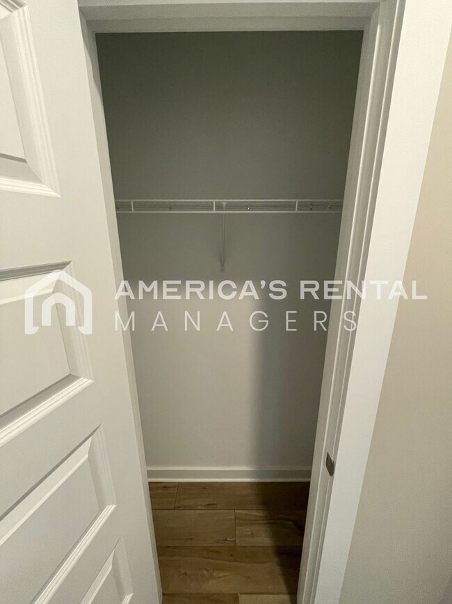 Building Photo - Home for Rent in Eastaboga, AL!! Available...