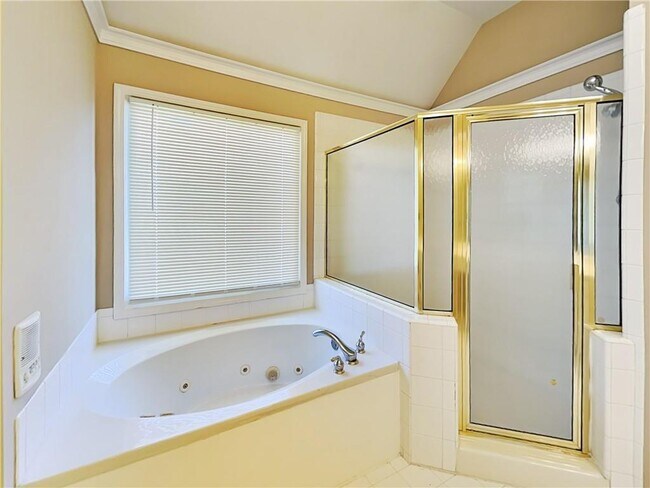 Building Photo - 10602 Glenleigh Dr