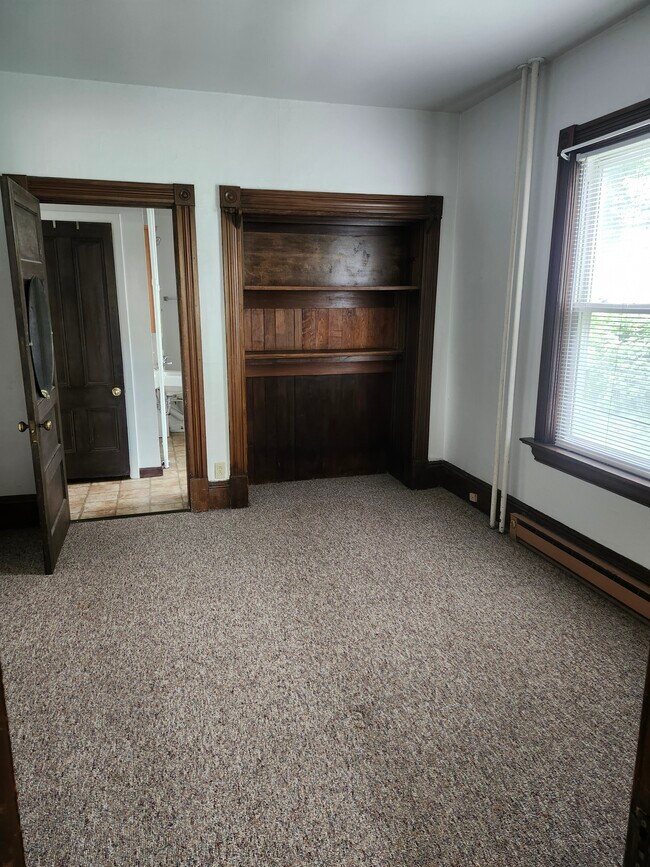 Bedroom - 130 Loomis St