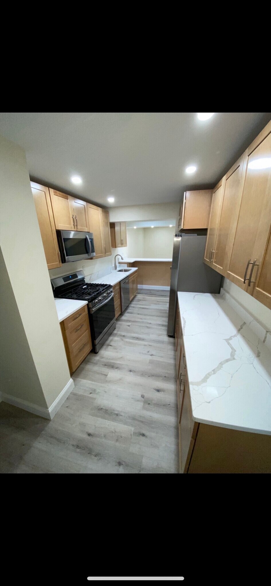 Building Photo - 26 Hazelwood St