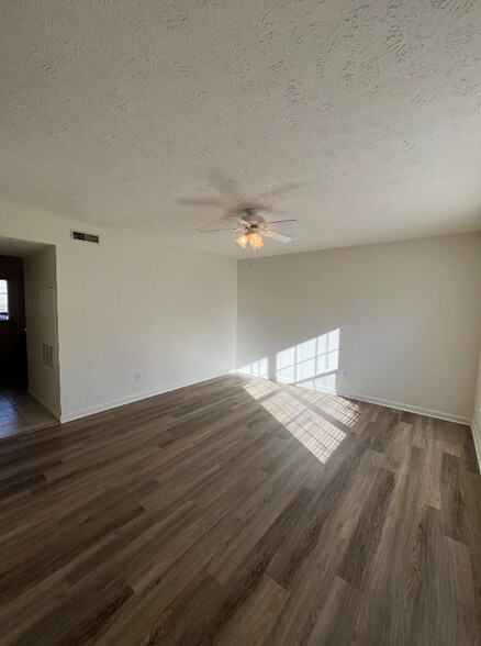 Building Photo - 58 Haven Ct