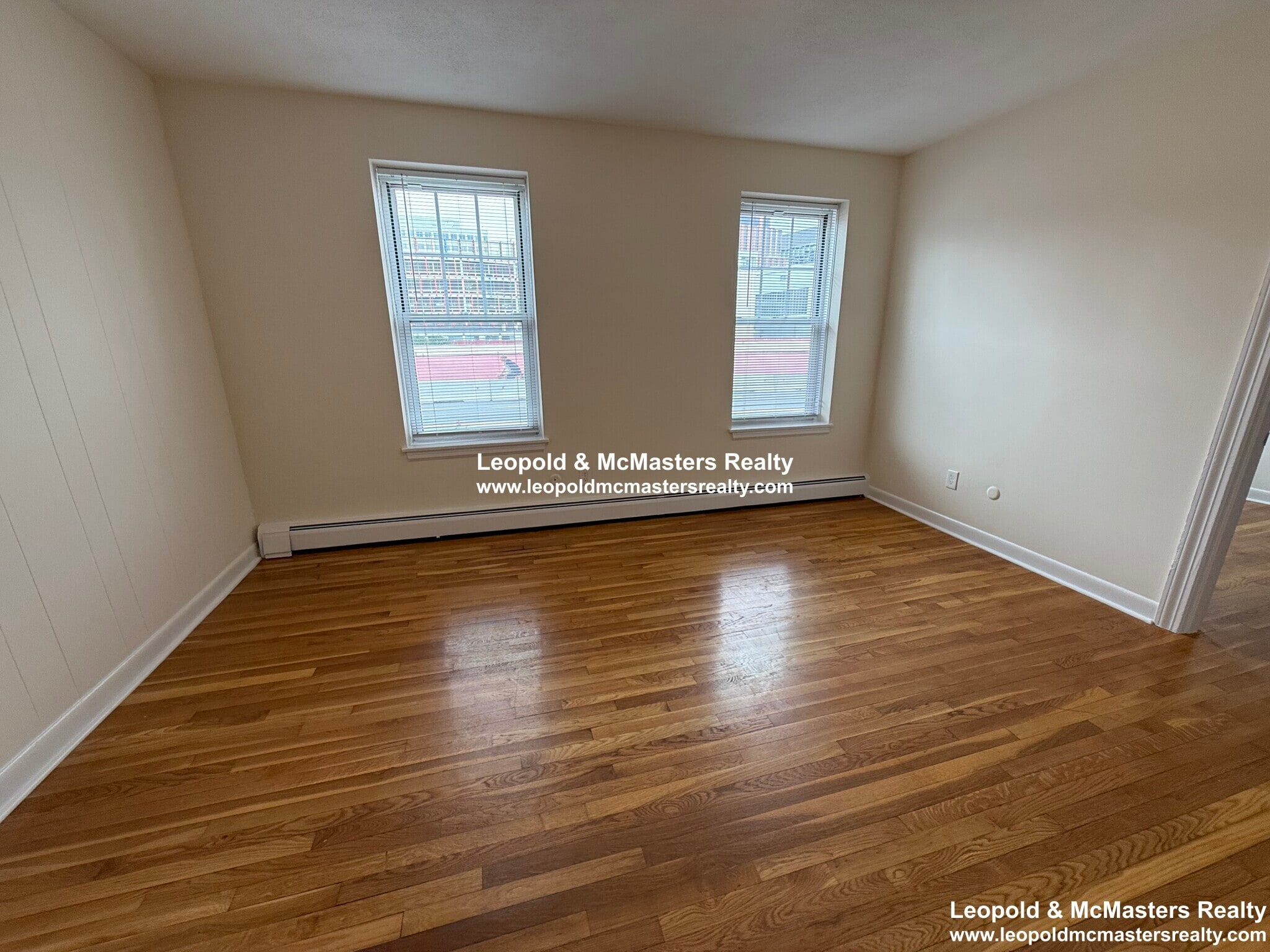 Building Photo - 177 Beacon St