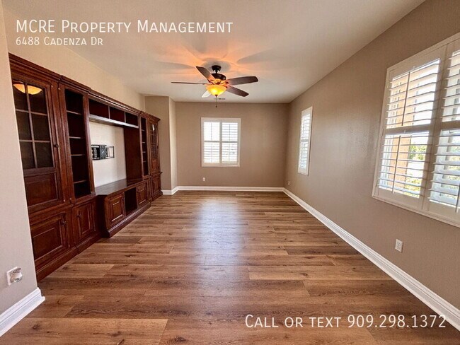 Building Photo - 6488 Cadenza Dr