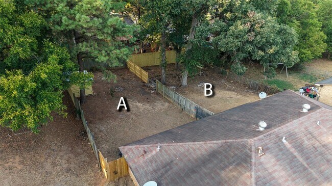 Building Photo - 309 Blake Dr