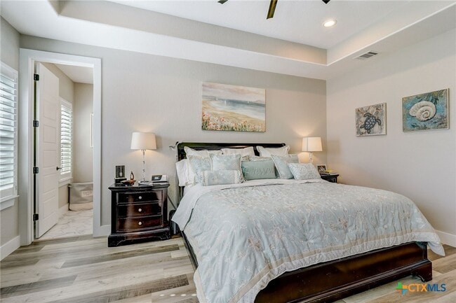 Building Photo - 281 Cibolo Way
