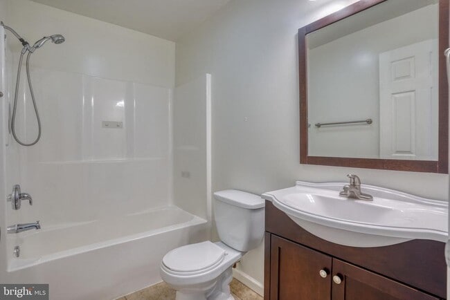 Building Photo - 441 Boyds Corner Rd