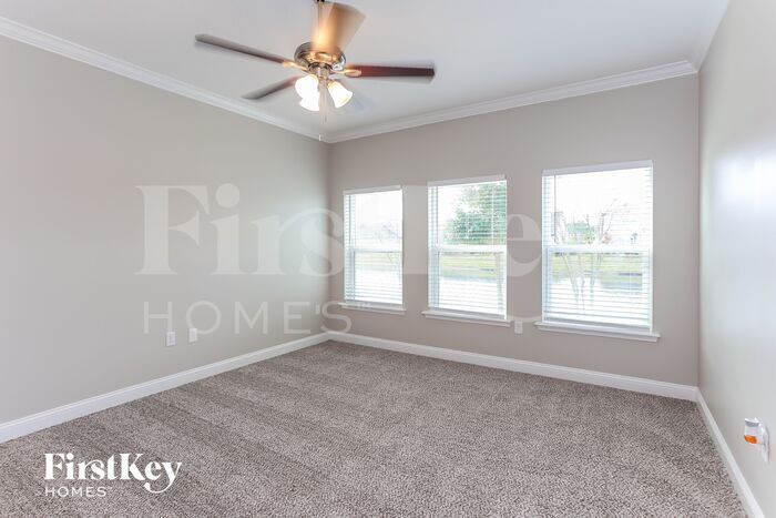 Building Photo - 97329 Harbor Concourse Cir