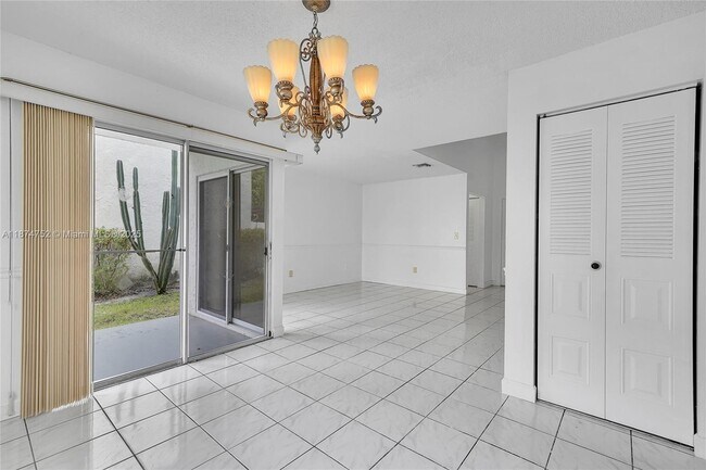 Building Photo - 815 NW 98th Ave