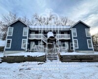 Building Photo - 10117 E 67th St