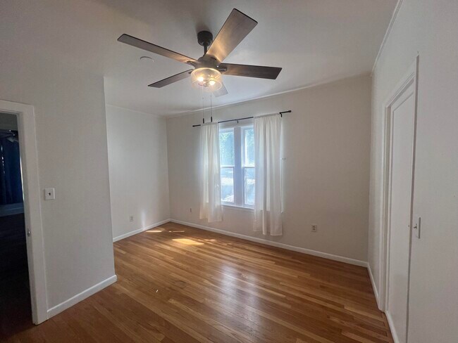 Building Photo - 2206 16th St