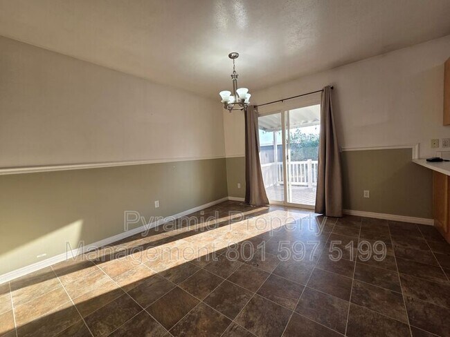 Building Photo - 2056 S 1600 W