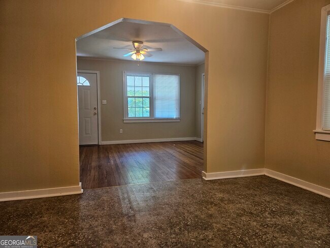 Building Photo - 316 Florence Ave