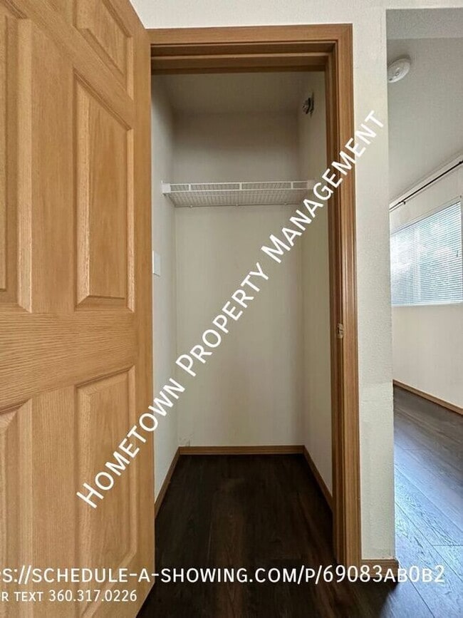 Building Photo - 3709 3rd Ave NW