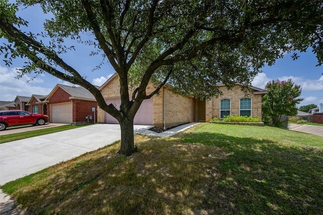 Primary Photo - 6710 Waterlilly Dr