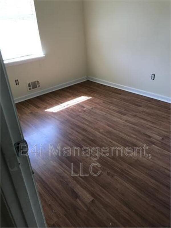 Building Photo - 8795 Channing Dr