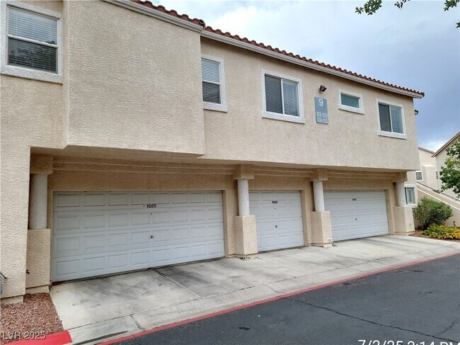 Building Photo - 7450 S Eastern Ave
