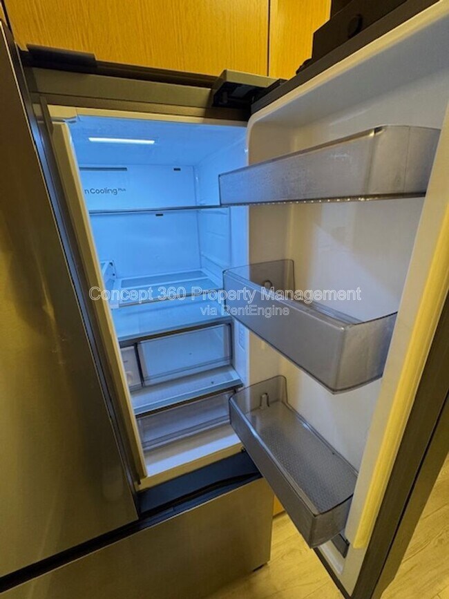 Building Photo - 1139 E Ocean Blvd