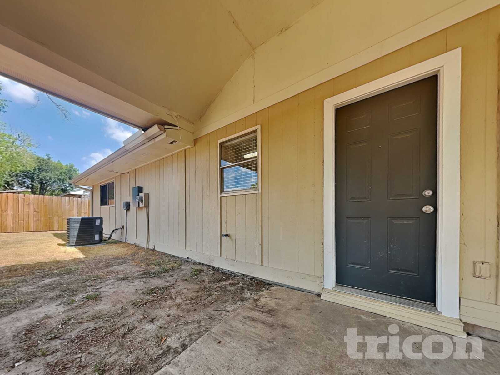 Building Photo - 11119 Daybreak Ln