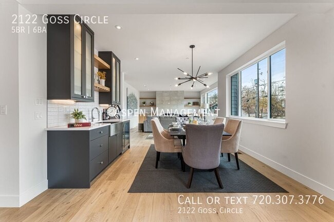 Building Photo - 2122 Goss Cir W
