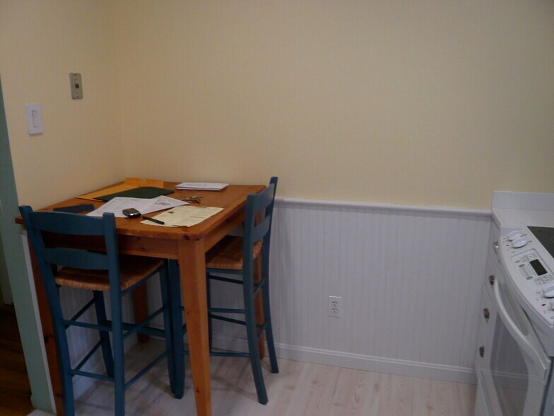 Eat in kitchen - 3750 39th St NW
