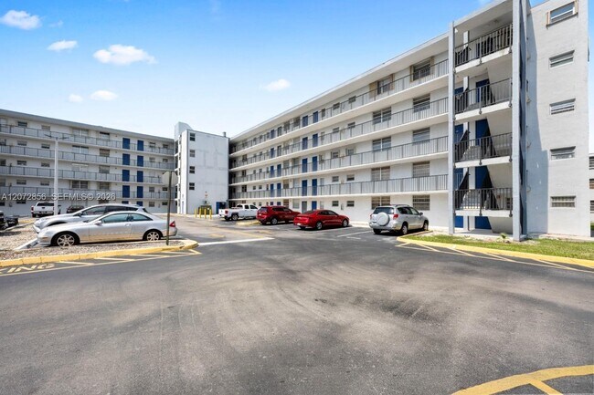 Building Photo - 14165 SW 87th St