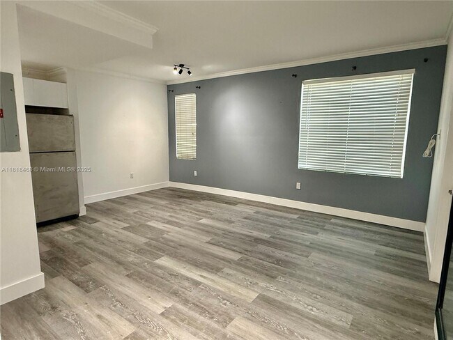 Building Photo - 1502 Jefferson Ave