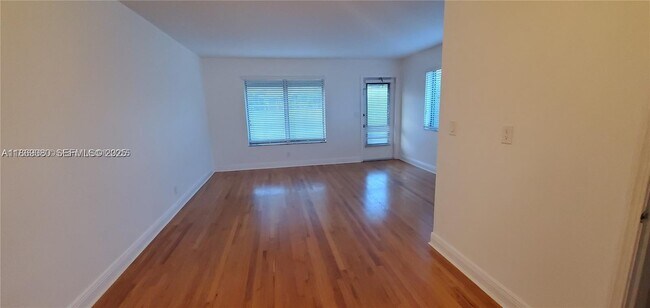 Building Photo - 535 74th St