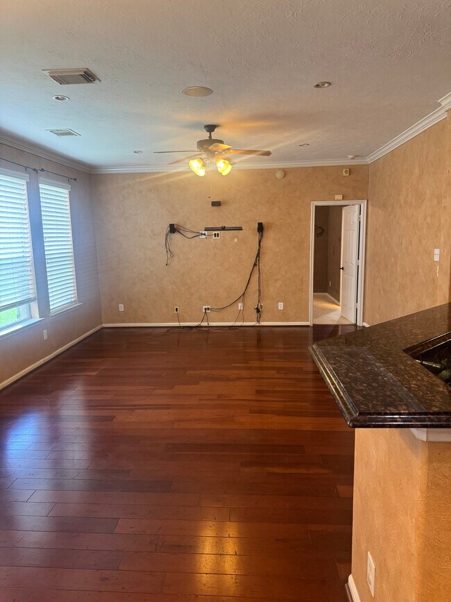 Building Photo - 11303 English Rose Trail