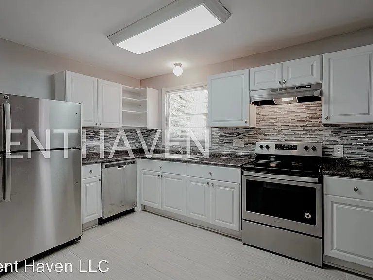 Building Photo - 1114 Leesburg Rd