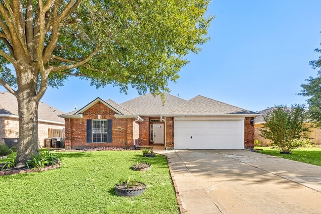 Building Photo - 1518 Bugle Run Dr