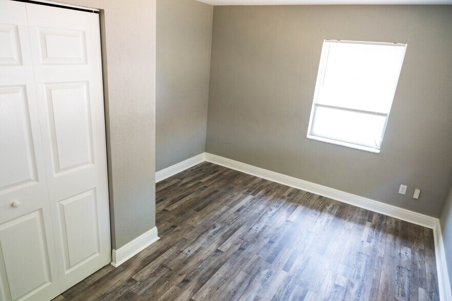Building Photo - 2078 Keyes Ln