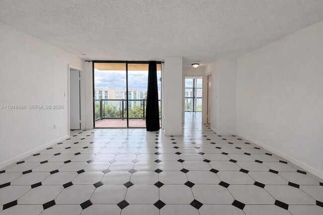 Building Photo - 11800 SW 18th St