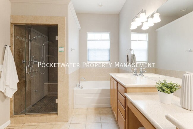 Building Photo - 3533 Parkside Center Dr