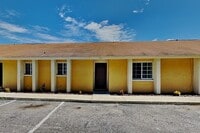 Building Photo - 1917 Truman Rd