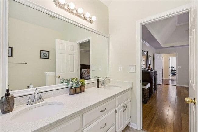 Building Photo - 760 Brand South Trail