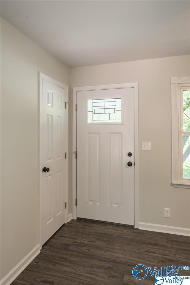 Building Photo - 3508 Lois Ln NW