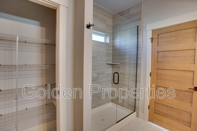 Building Photo - 1270 Tamarindo Ln
