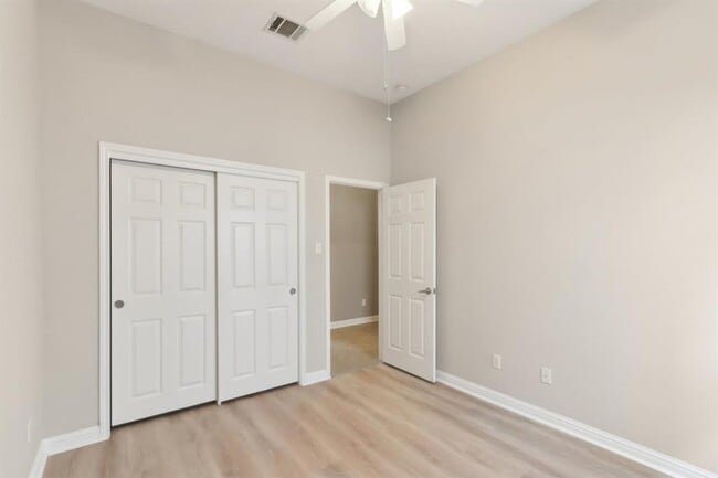 Building Photo - 10108 Channel Island Dr