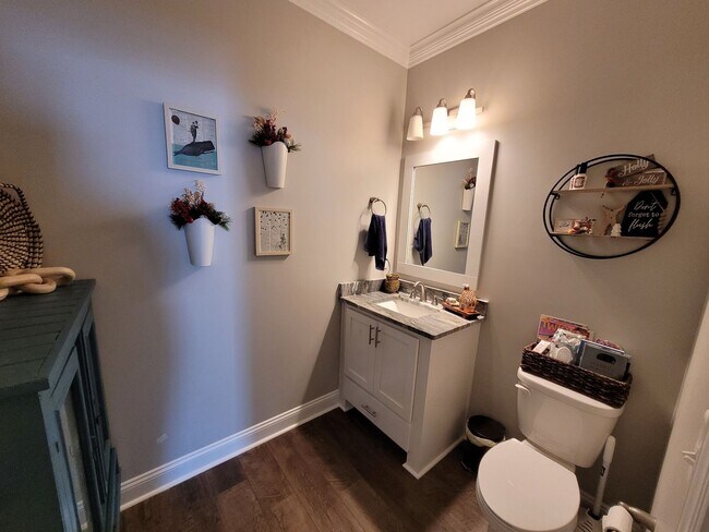 Building Photo - Spacious 4BR Home with Inground Pool, Open Split Floor Plan & Side-Entry Garage